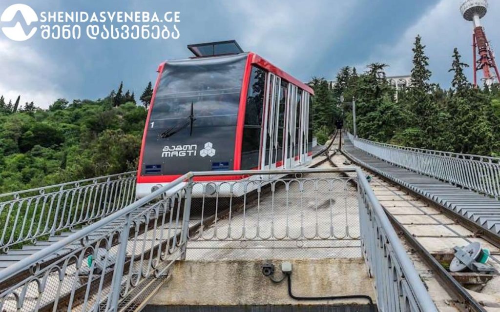 funikuliori | შენი დასვენება 5 უცნობი ფაქტი თბილისზე, რომლებიც ხშირად ყურადღების მიღმა რჩება და სკოლებში ცოტას ან საერთოდ არ ასწავლიან. | შენი დასვენება