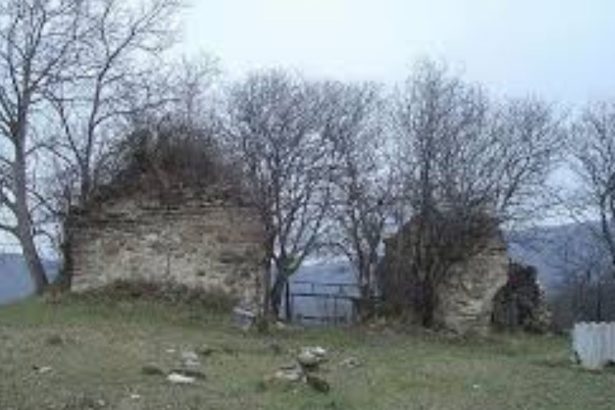 ბაჯისხევის ციხე – კოშკი