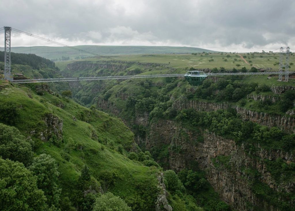 2025 წლის ყველაზე მონახულებად დაცულ ტერიტორიებს შორის წალკის კანიონი ერთ-ერთი ლიდერია3 | შენი დასვენება 2025 წლის ყველაზე მონახულებად დაცულ ტერიტორიებს შორის წალკის კანიონი ერთ-ერთი ლიდერია – 90 000-მდე ვიზიტორს უმასპინძლა – სათავგადასავლო, ისე მშვიდი დასვენების მოყვარული ვიზიტორების ერთ-ერთი საყვარელი ადგილია | შენი დასვენება