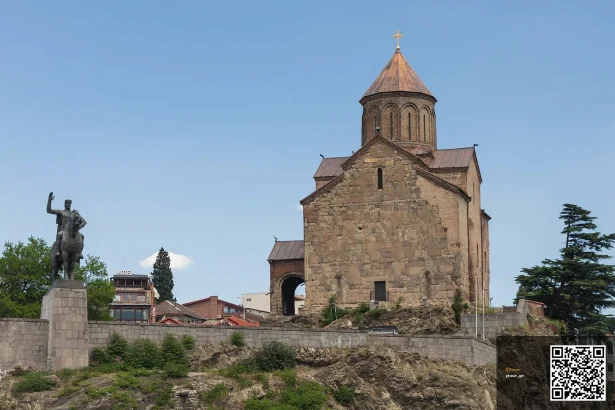 Metekhi Church overlooking the Mtkvari River, a Tbilisi landmark travellers will pass on foot.