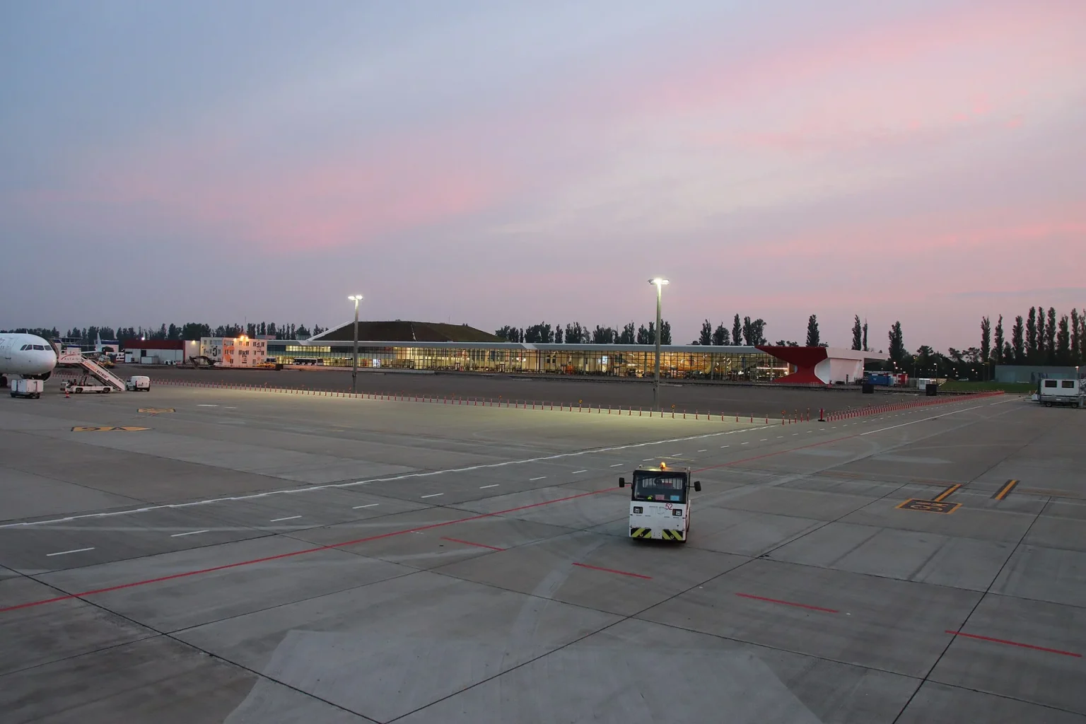 Kutaisi International Airport terminal, the gateway used by Wizz Air and Ryanair flights.