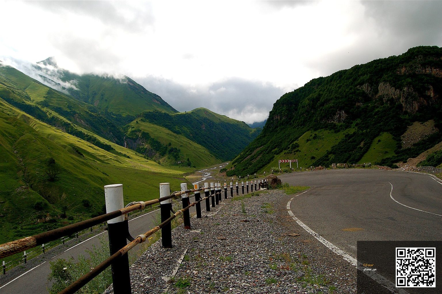 Driving in Georgia: Car Rental, Road Rules and Mountain Roads